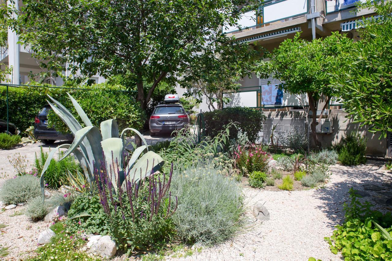 Casa Galleria Rica Makarska Exterior foto